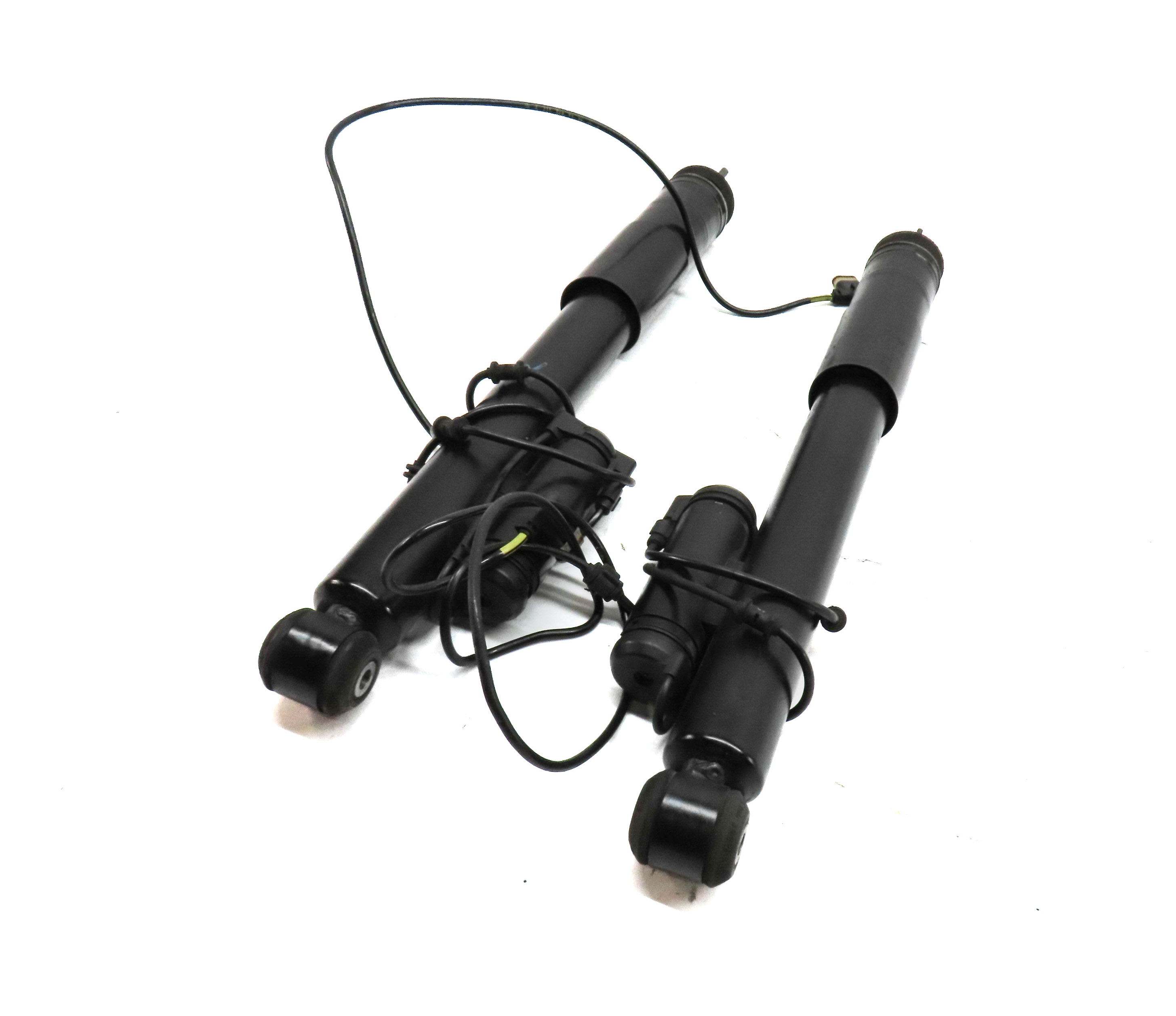 2006 MERCEDES CLS55 AMG (W219) REAR LEFT & RIGHT VDC SHOCK STRUT SET (RWD) — exact item pictured